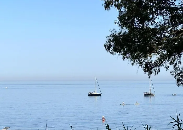 Seghers Playa Y Sol * אסטפונה